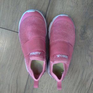 Airways girls shoes size 9